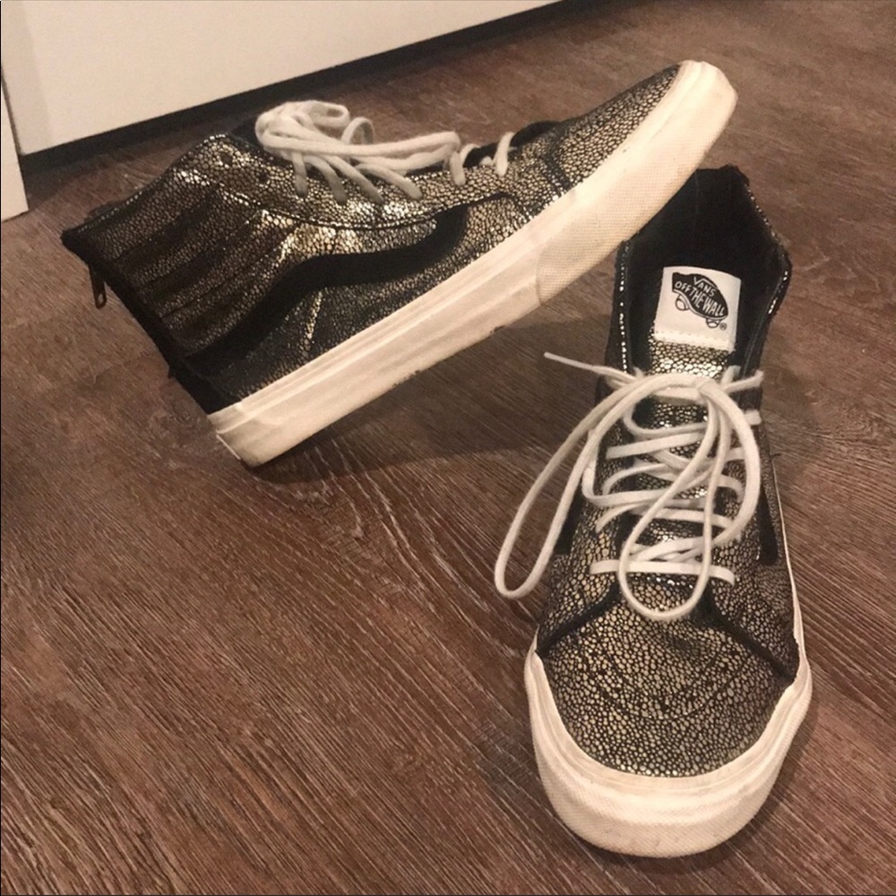 Women’s metallic high tops vans. SOO COOL
